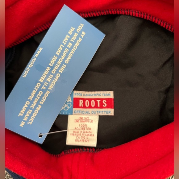 ROOTS 2002 Official Team USA Beanie Salt Lake Winter Games Fleece Beanie Hat NWT - Picture 3 of 6